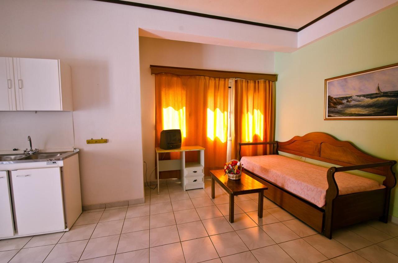 Zaneta Hotel & Apartments นิโอไกลมา ภายนอก รูปภาพ